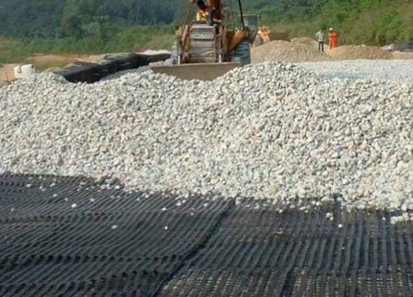 distributor geogrid polyester indonesia